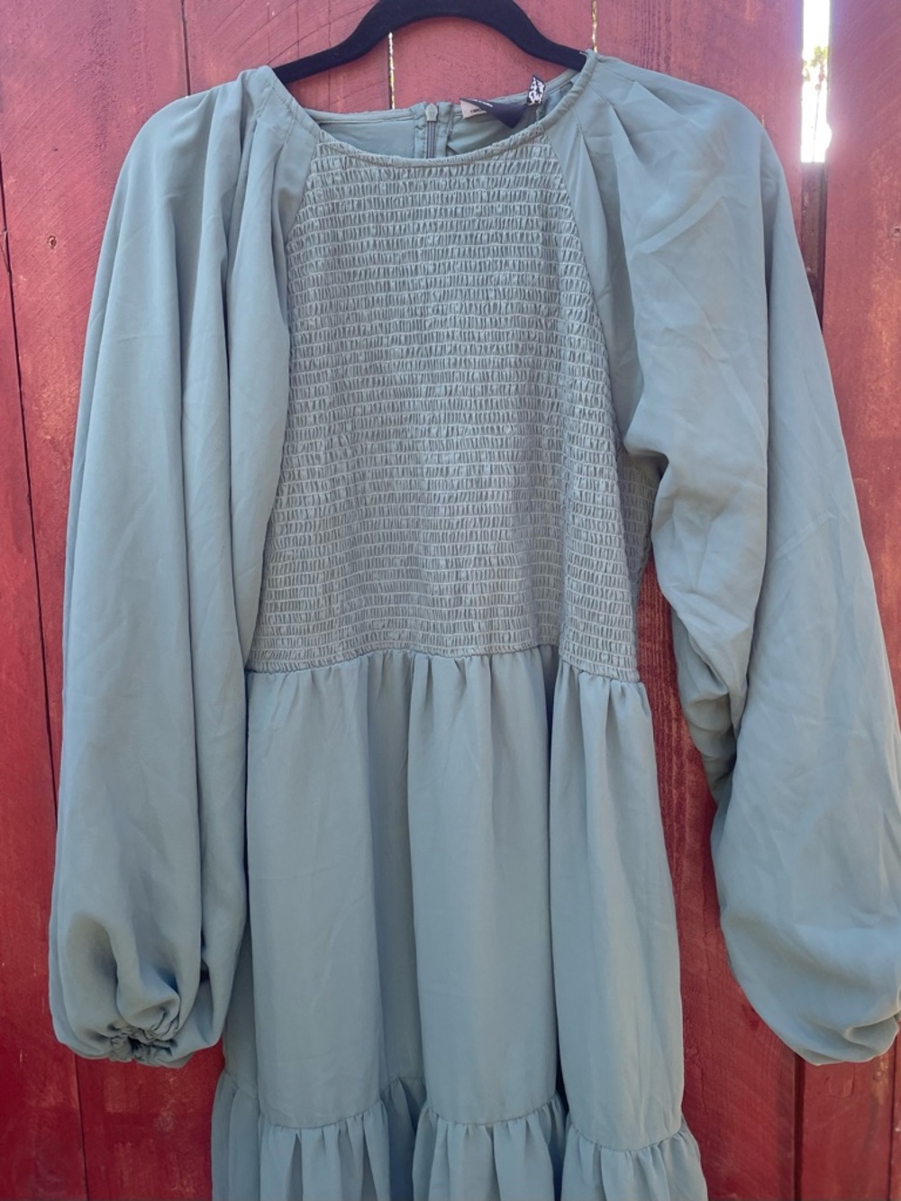 ASOS Sage Green Smocked Bodice Tiered Maxi Dress - Picture 4 of 6